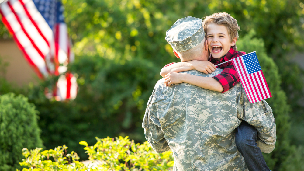 Do CarSmart Auto Loans Cover Active Members of the United States Military?